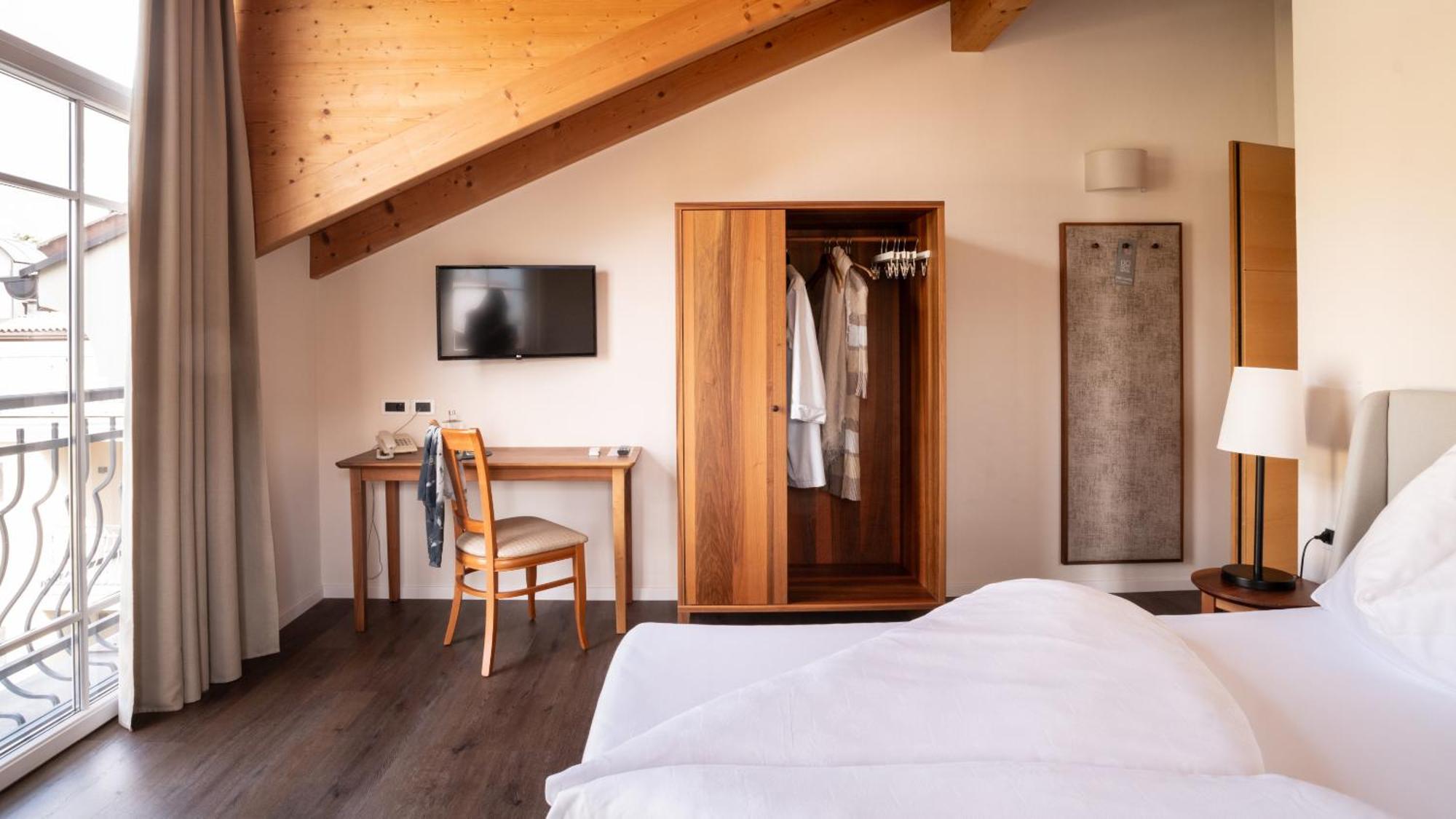 Hotel Villa Laurus Мерано Экстерьер фото