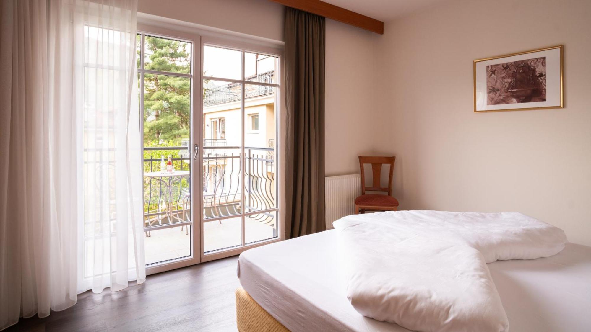Hotel Villa Laurus Мерано Экстерьер фото